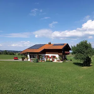 https://haus-maier.com-bavaria.com