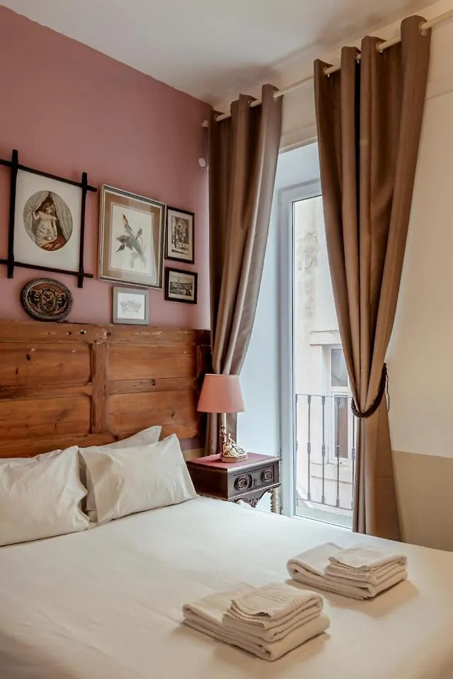 Labor Alliance Residence By Lovelystay Lisbon Portugal